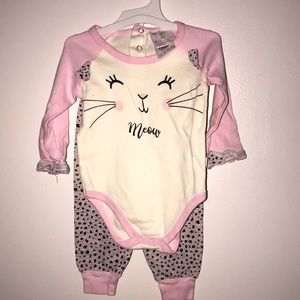 Baby girl clothes set